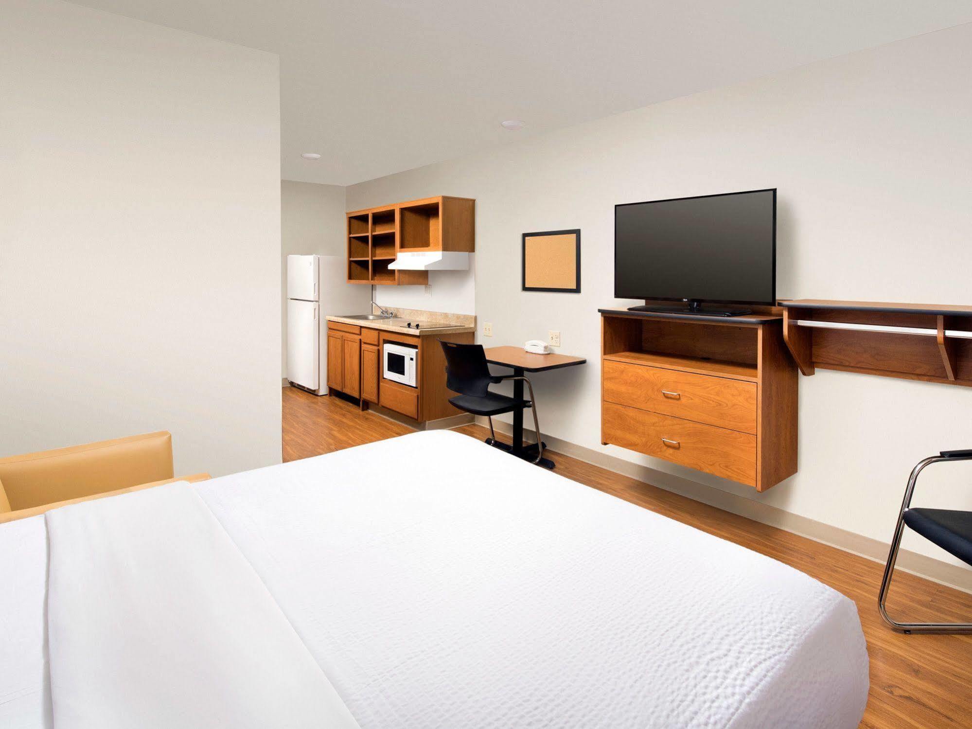 Extended Stay America Suites - Denver - Airport Aurora Buitenkant foto